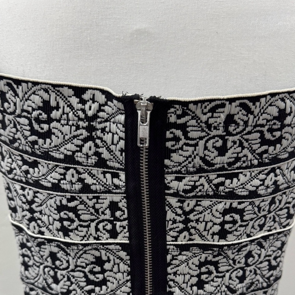 NWT Gracia Black & White Brocade Fit-and-Flare Mini Dress – Size Large - Picture 8 of 9